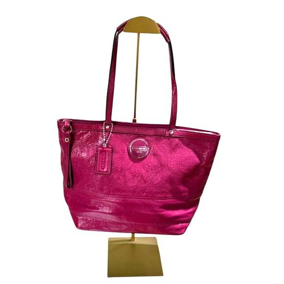 Coach Berry Pink Patent Leather Stitched C Signature Shoulder Bag - Picture 1 of 1